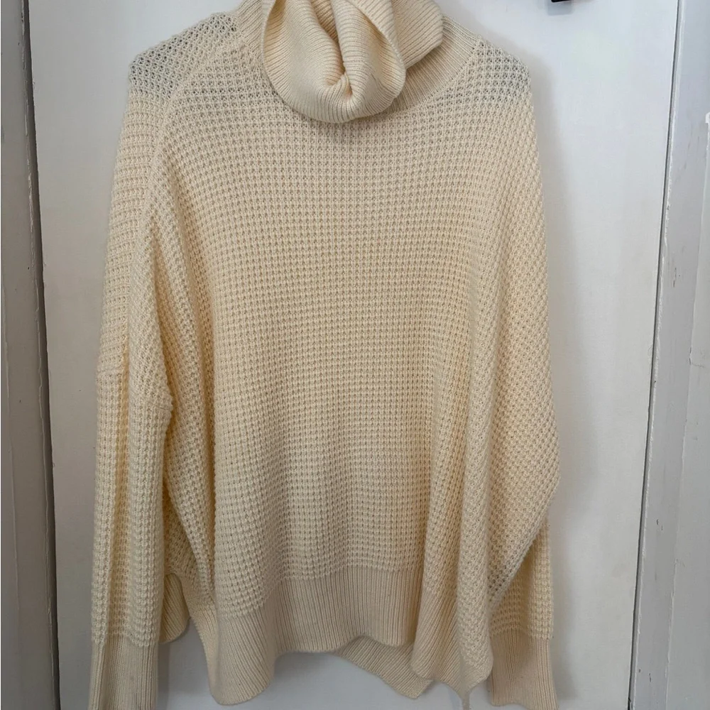 Vero Moda Cream Cowl Neck Sweater - Picture 2 of 4